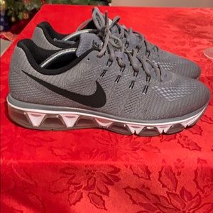 “Nike Tailwind 8” size 11